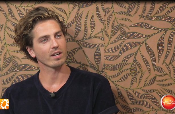 GTST-fans bieden soaphunk Dorian Bindels geld voor seks 